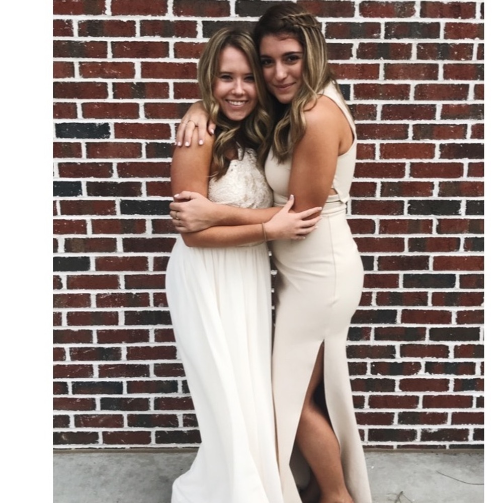 Lulu’s maxi dress